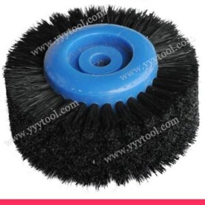 BLACK WHEEL PLASTIC HUB - (201-031)